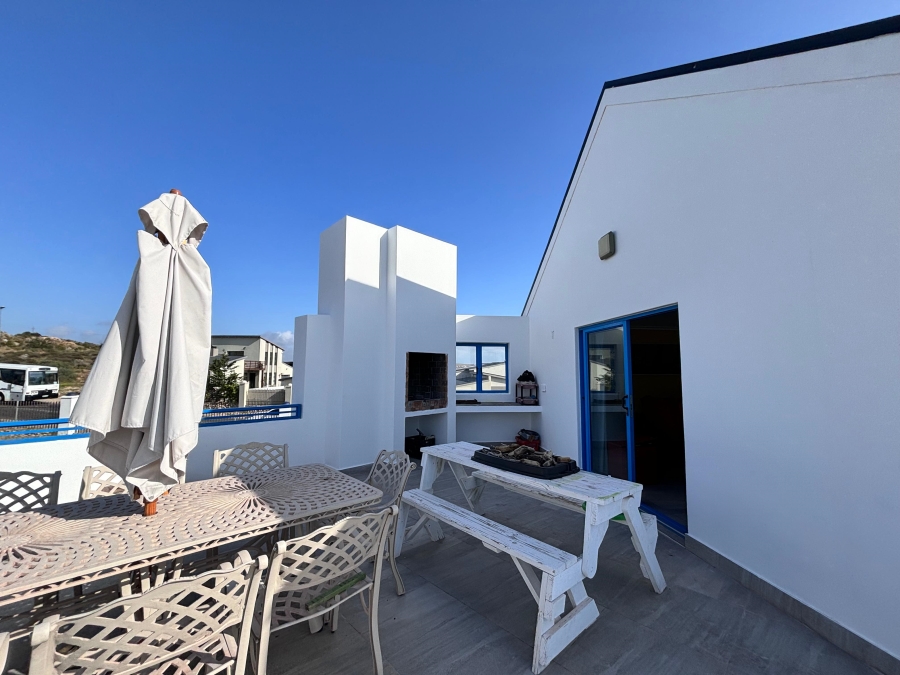 2 Bedroom Property for Sale in Blue Lagoon Western Cape